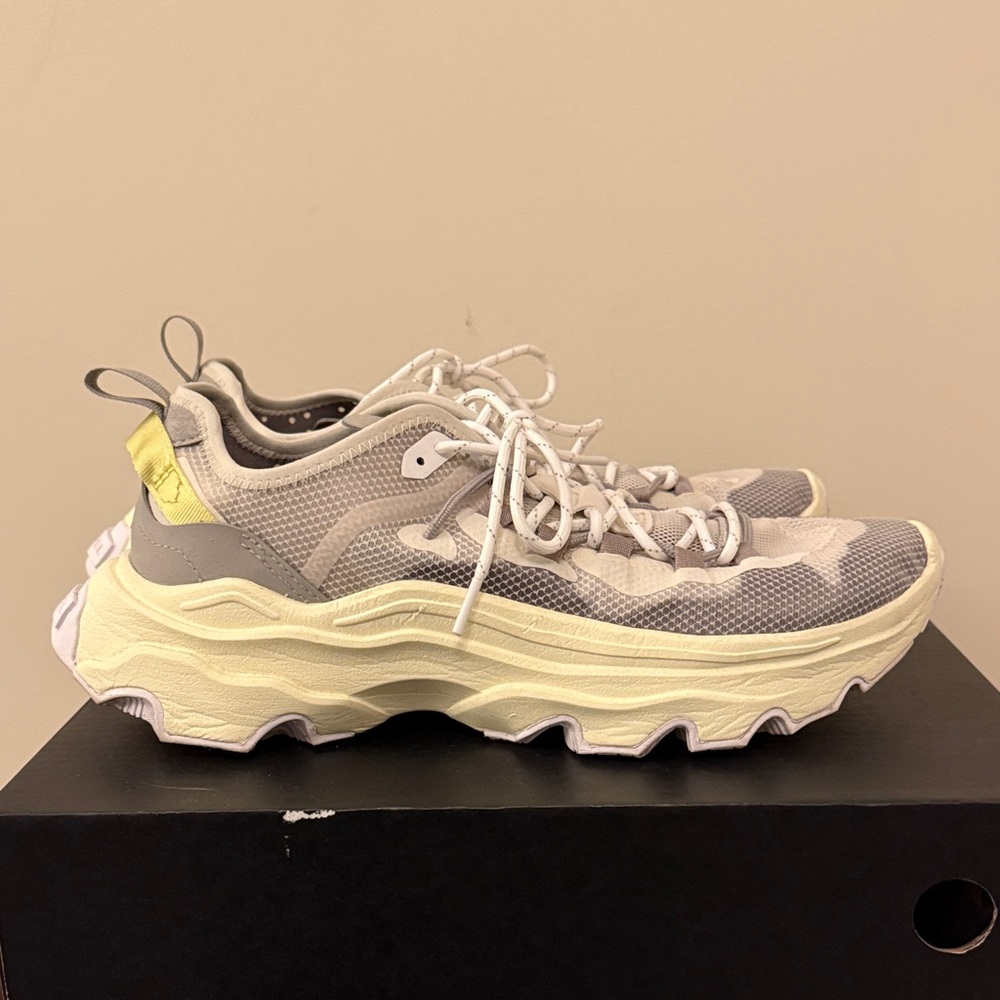 Sorel Men's Sneakers in Gray and Light Lime - Picture 4 of 6